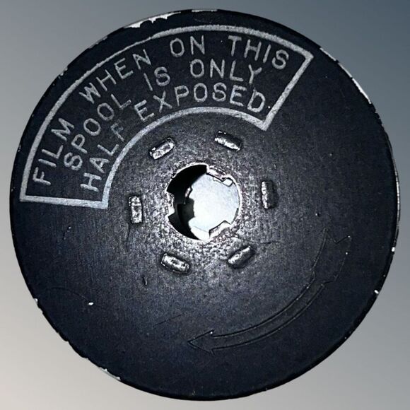 1950s Revere Eight Model 50 Super8 8MM Wind Driven Camera - Picture 10 of 12